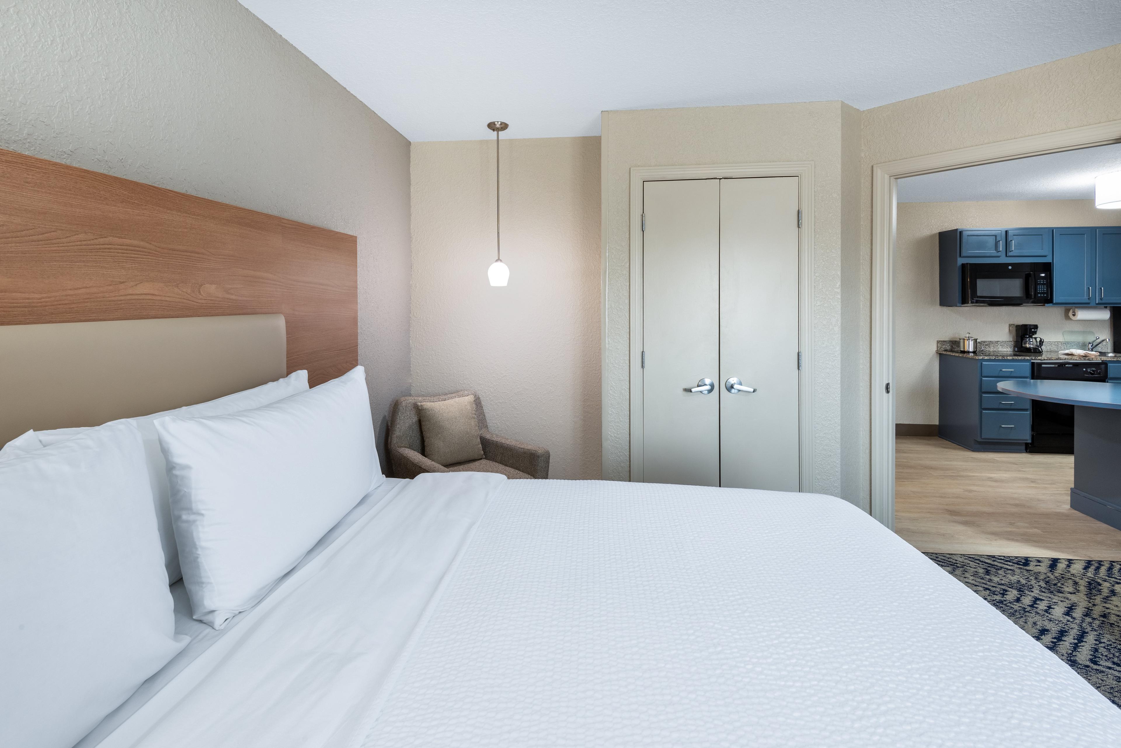 CANDLEWOOD SUITES CHESAPEAKE BY IHG