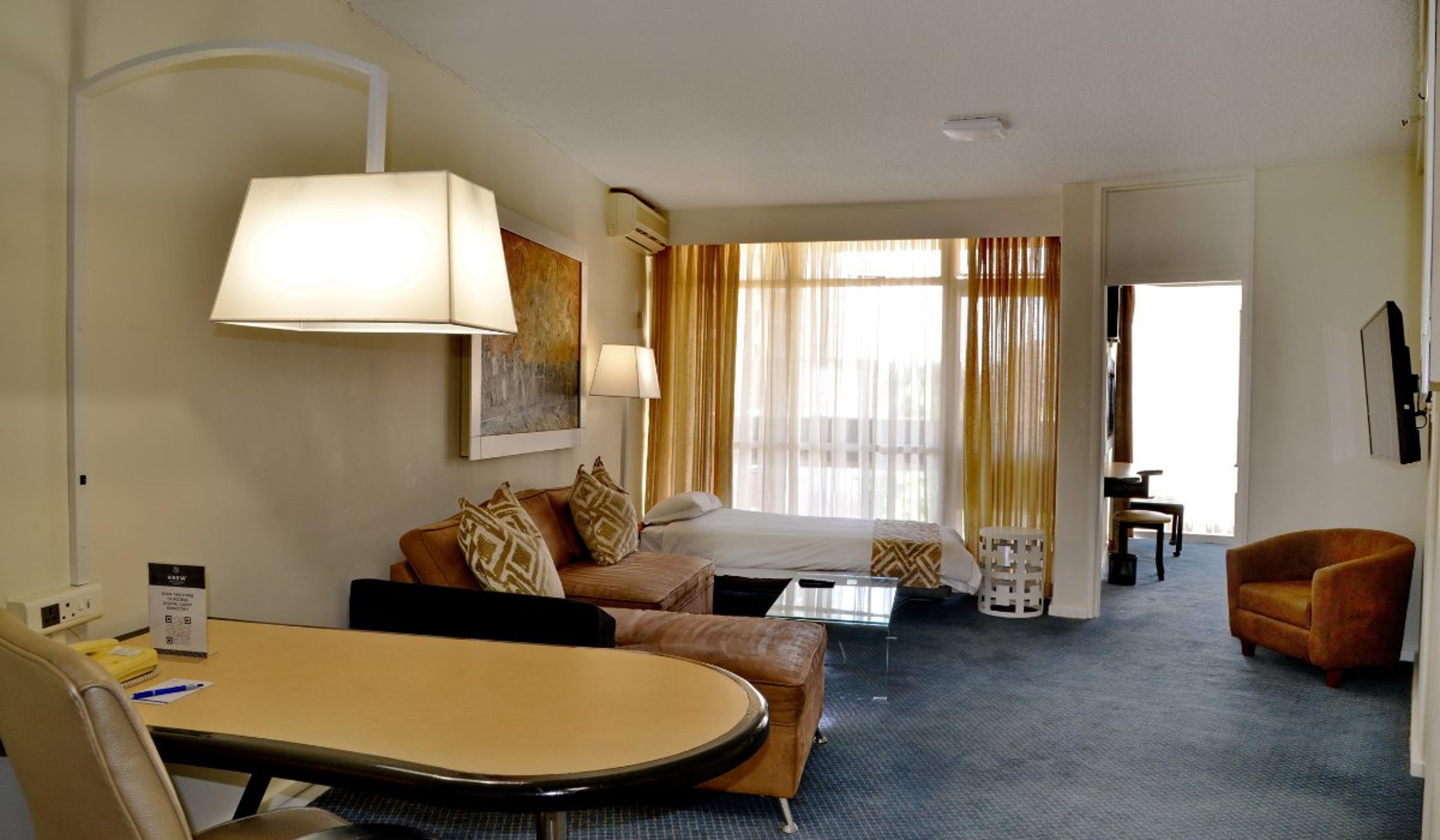 The Parktonian All Suite Hotel