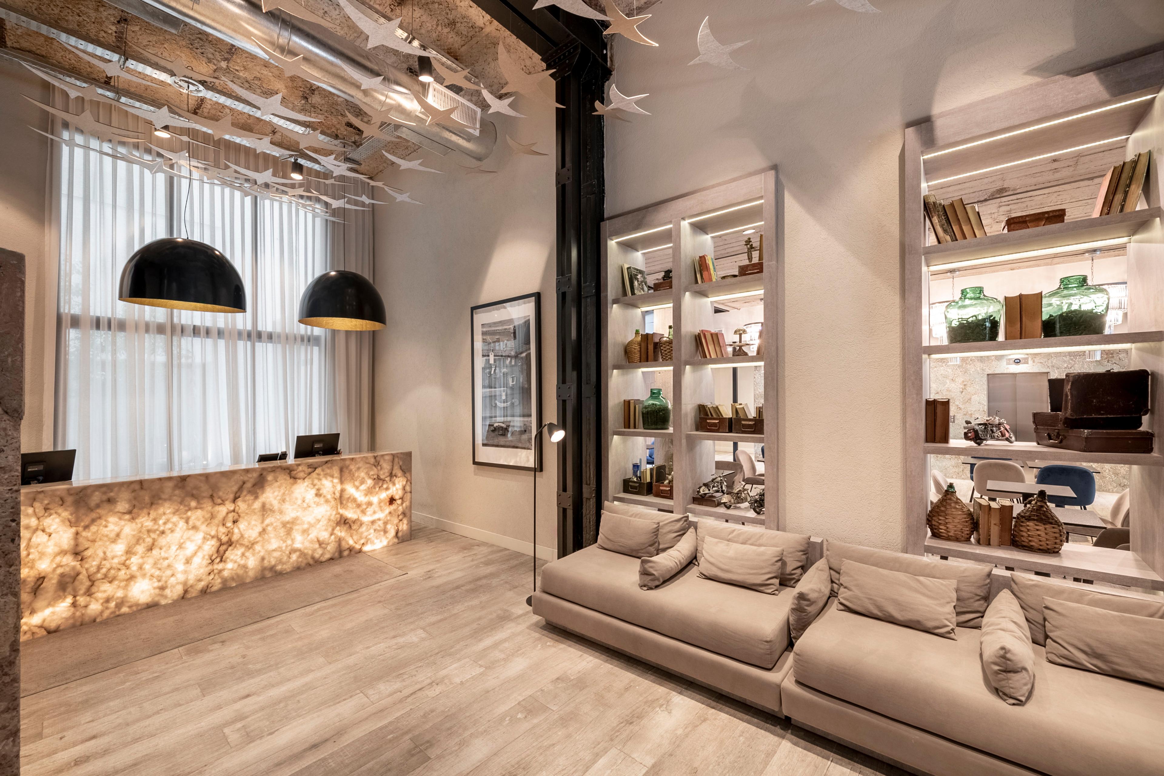 EFE HOTEL AND COWORK