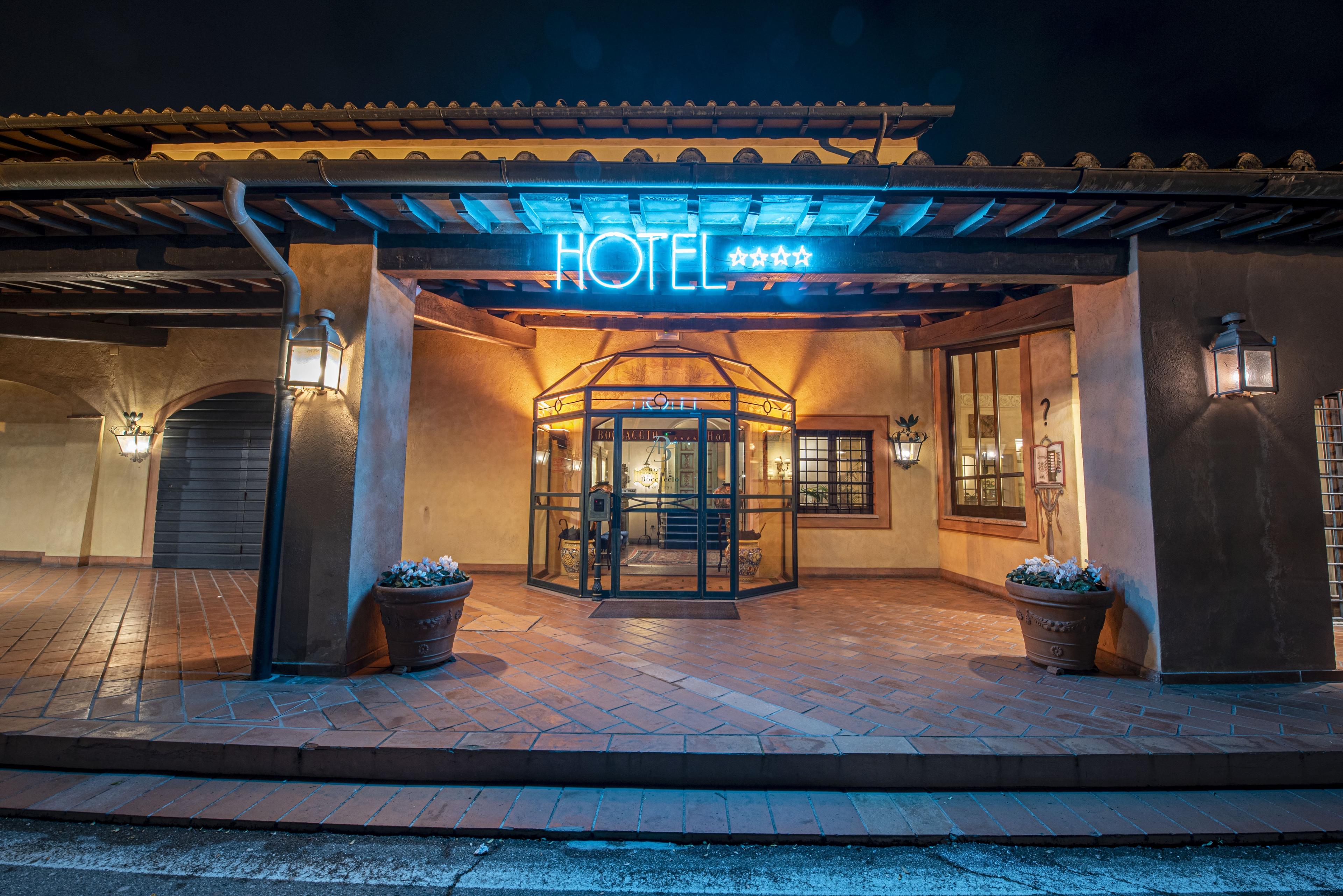 HOTEL BOCCACCIO