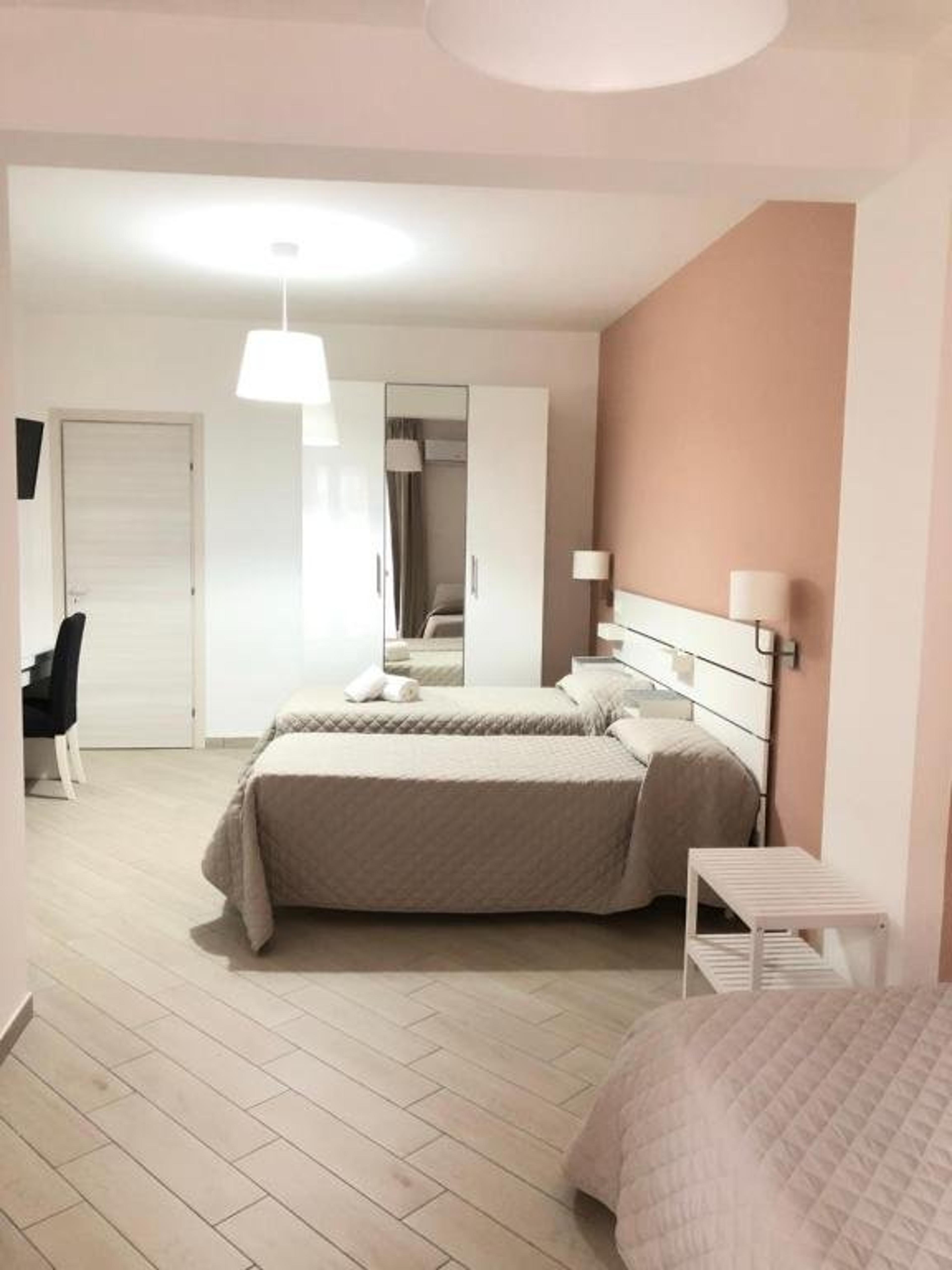 BELVEDERE RENT ROOMS