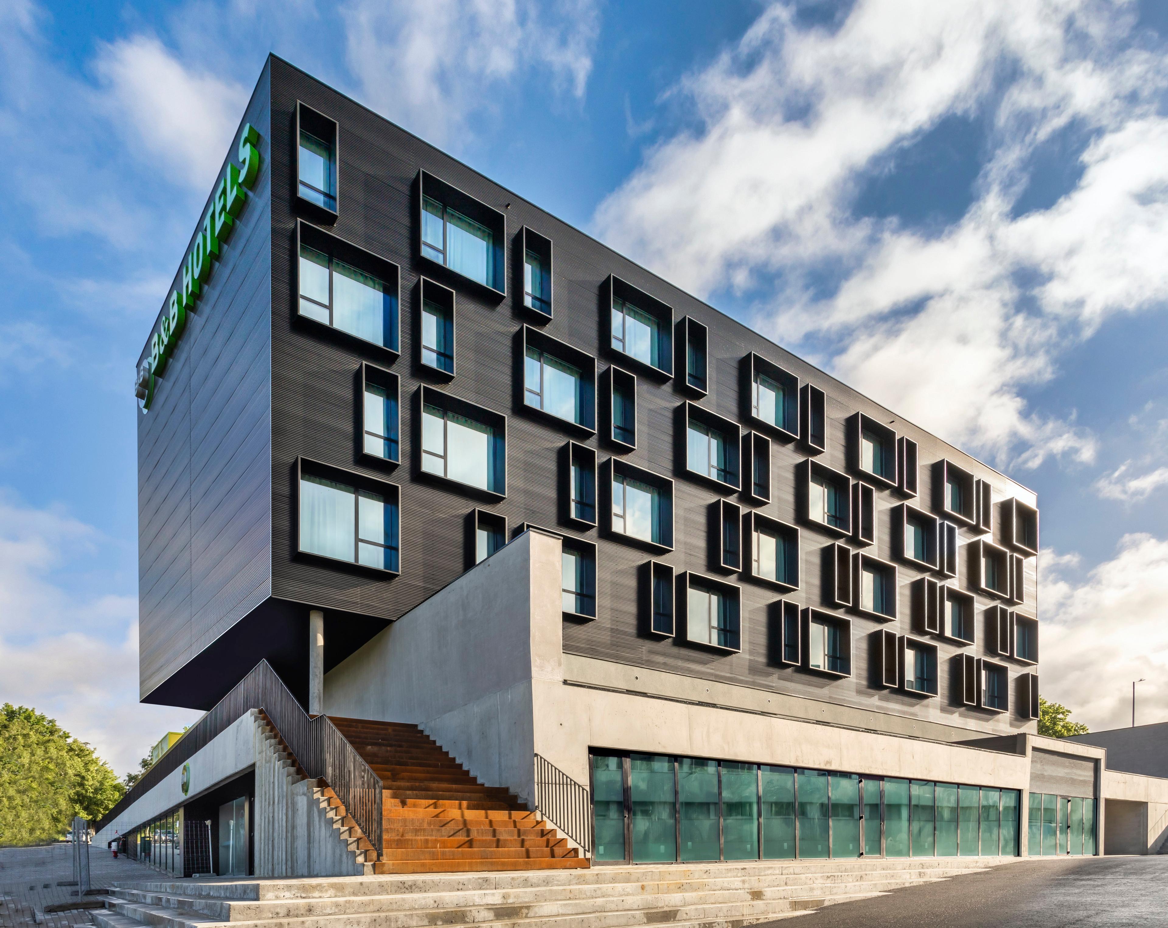 B&B HOTEL GUIMARAES