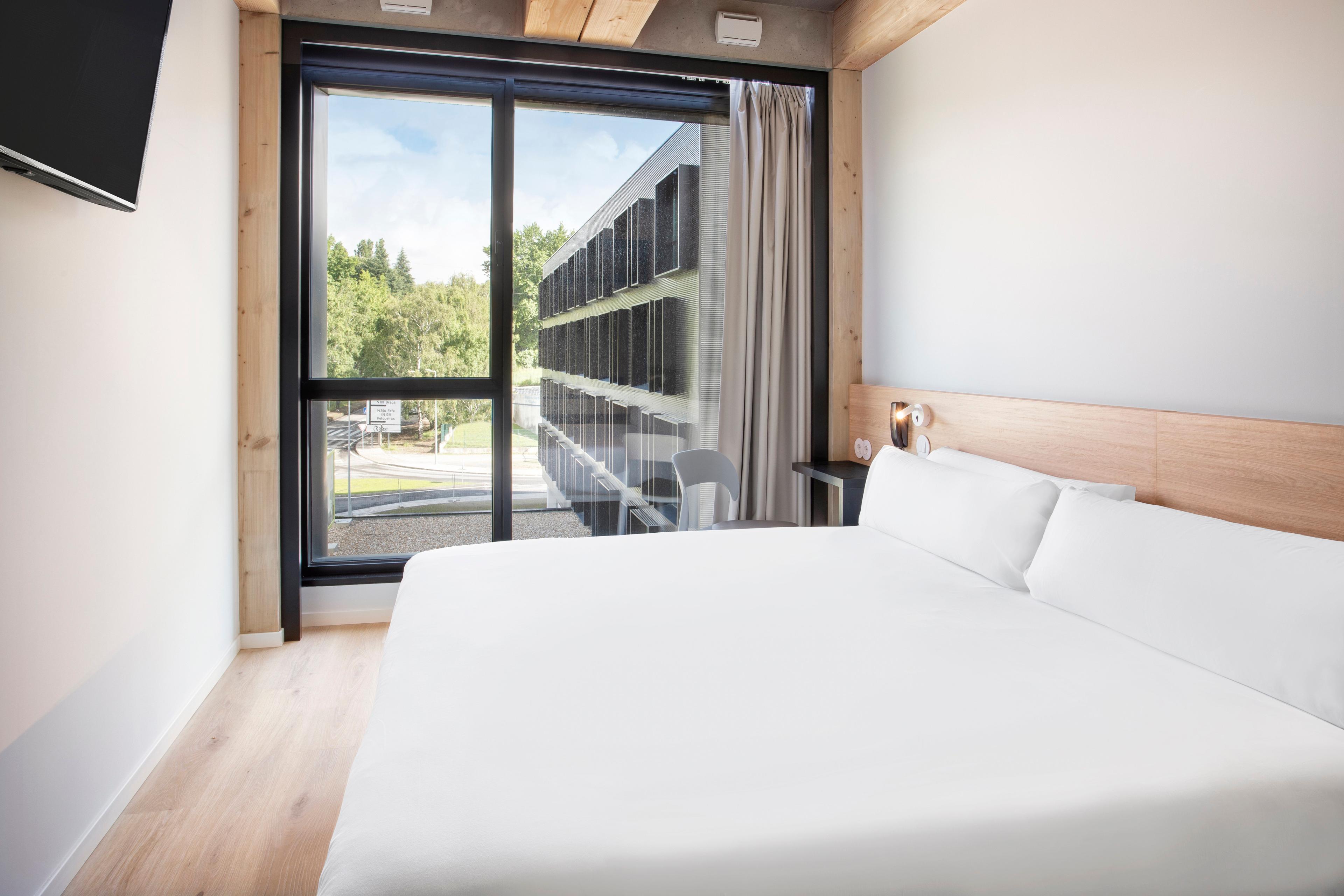 B&B HOTEL GUIMARAES
