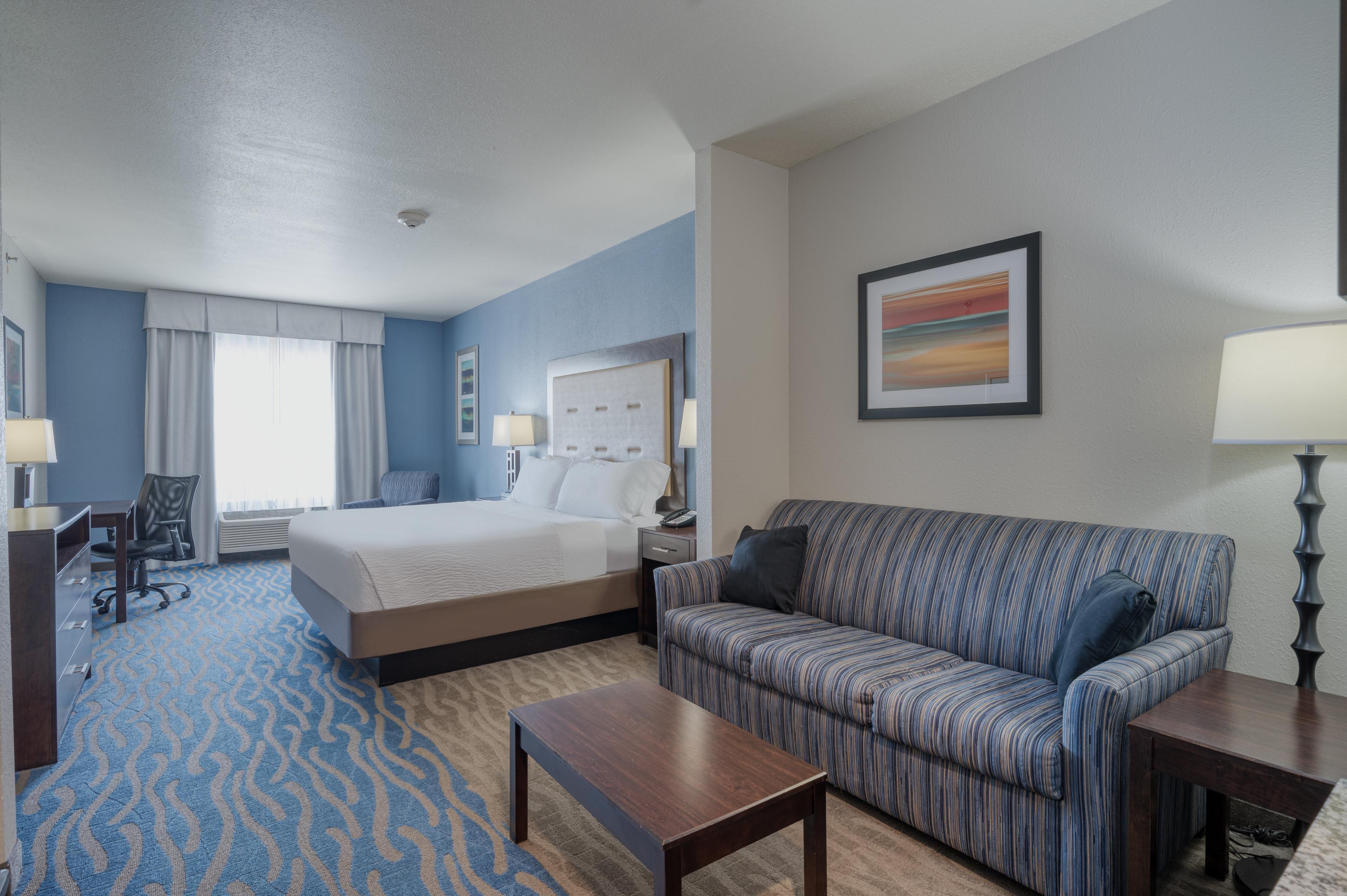 HOLIDAY INN EXP STES EDWARDSVI