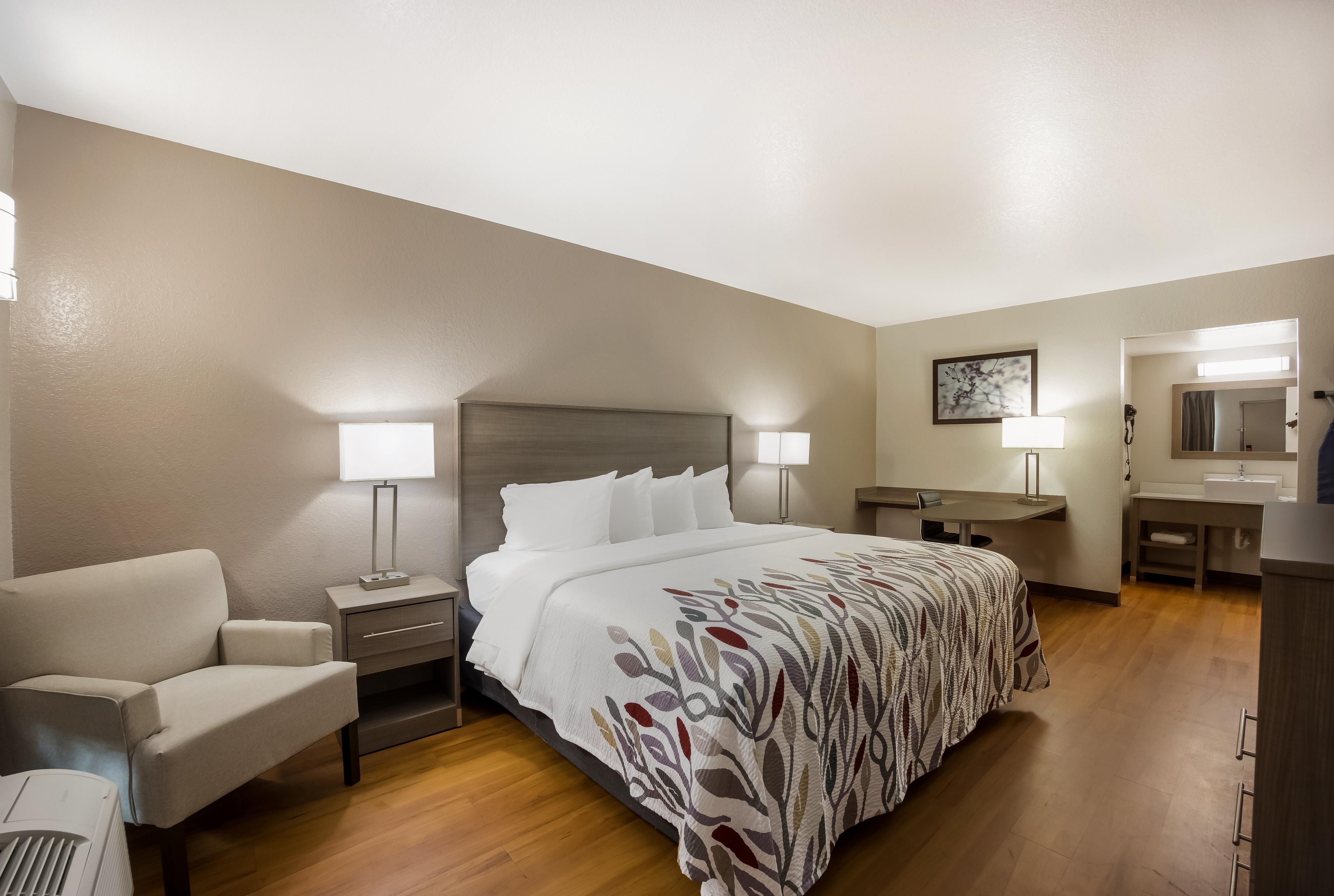 RED ROOF SUITES THOMASVILLE