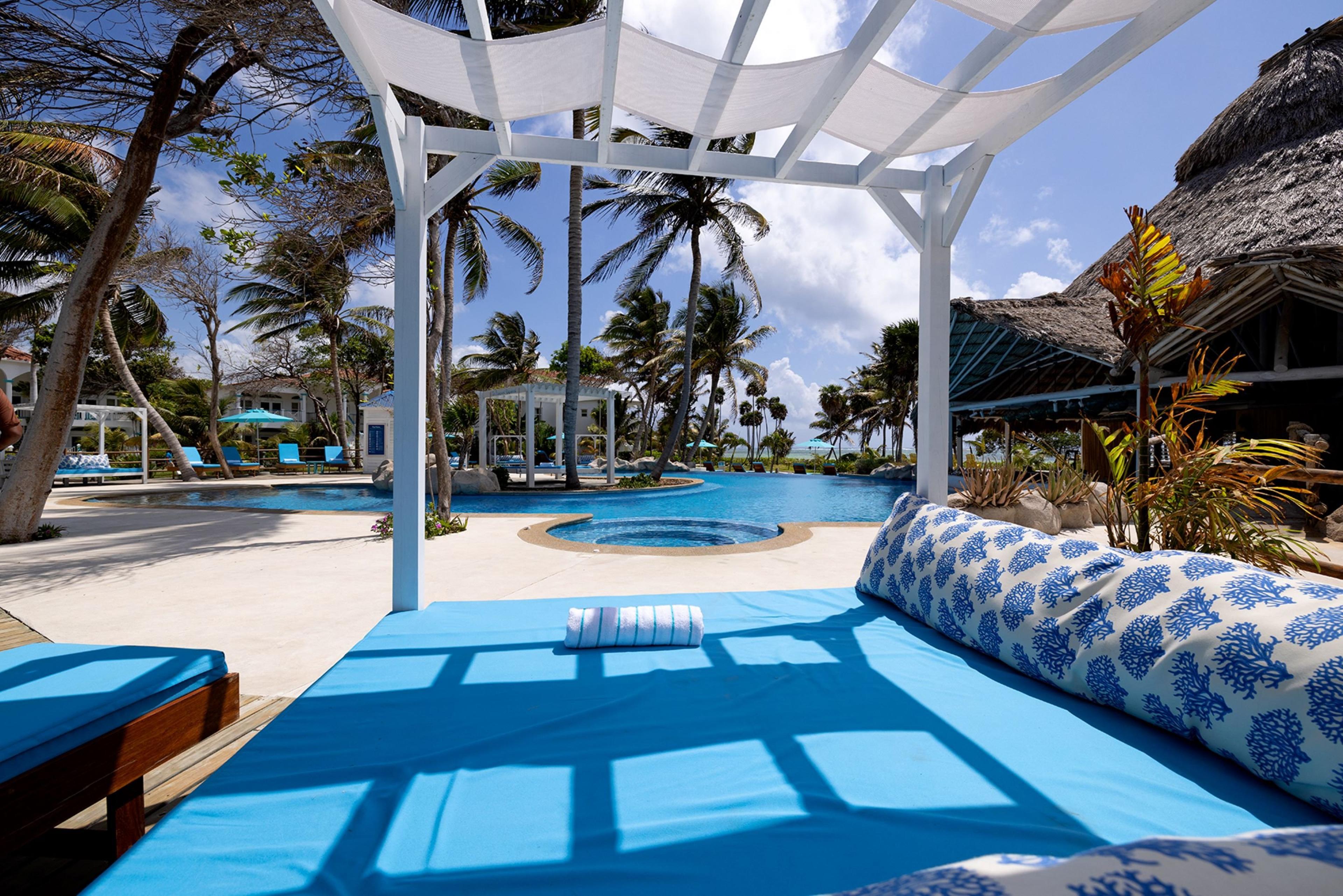 MARGARITAVILLE BCH RESORT B