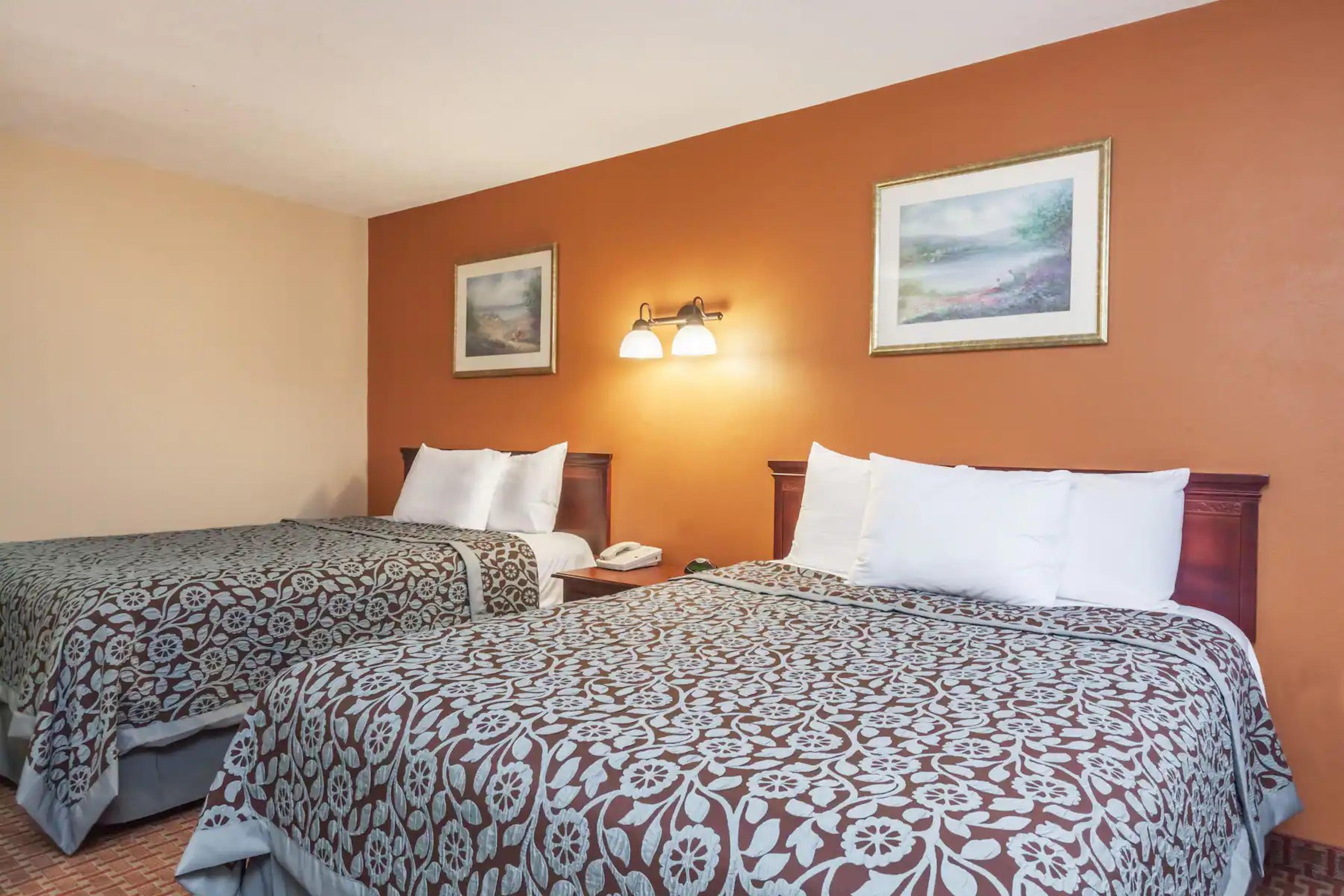RED CARPET INN ELKTON NEWARK