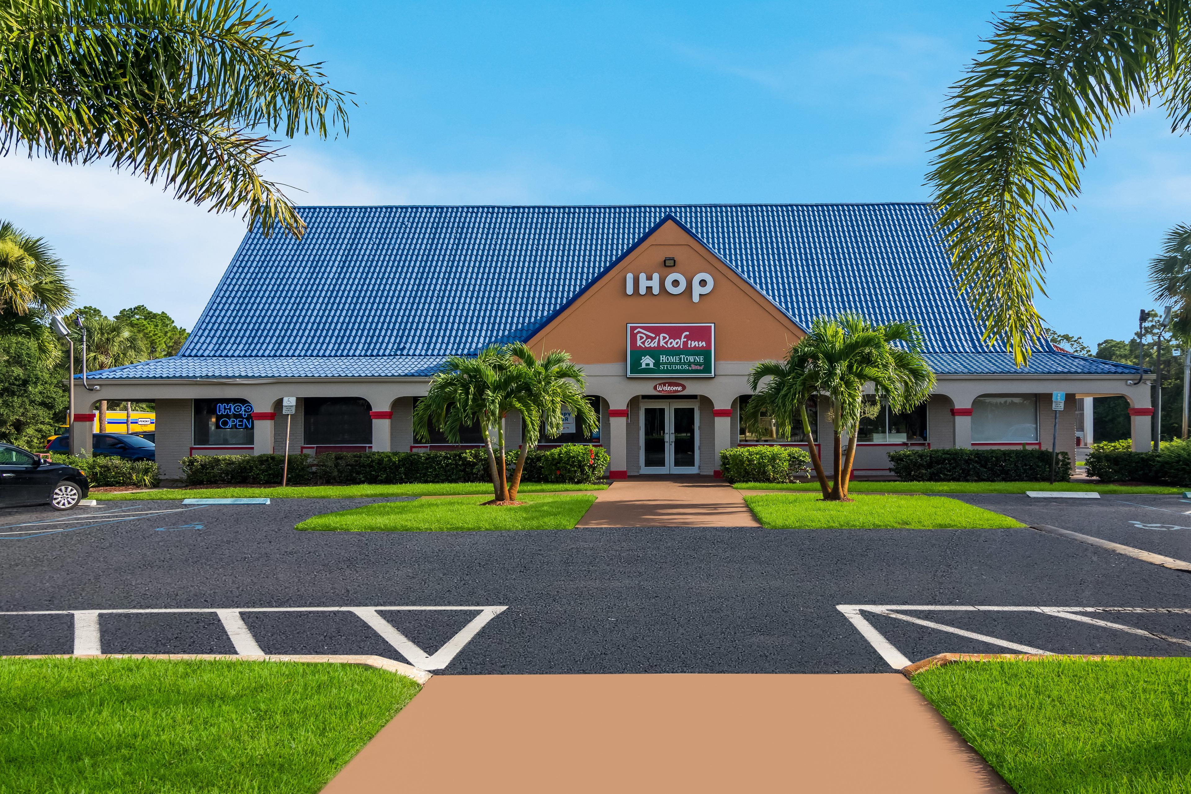 RED ROOF VERO BEACH - I-95