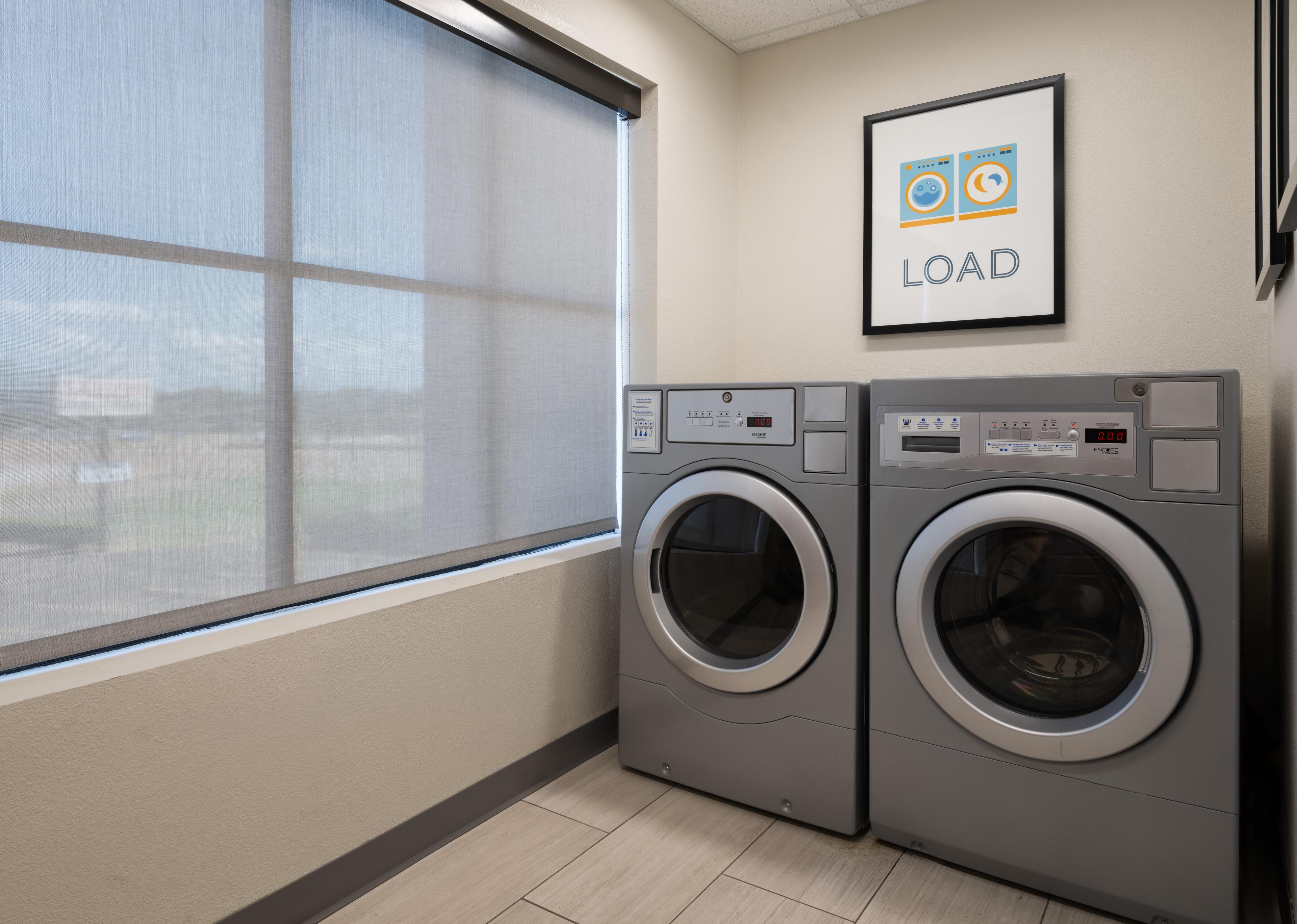 STAYBRIDGE SUITES FLOWOOD