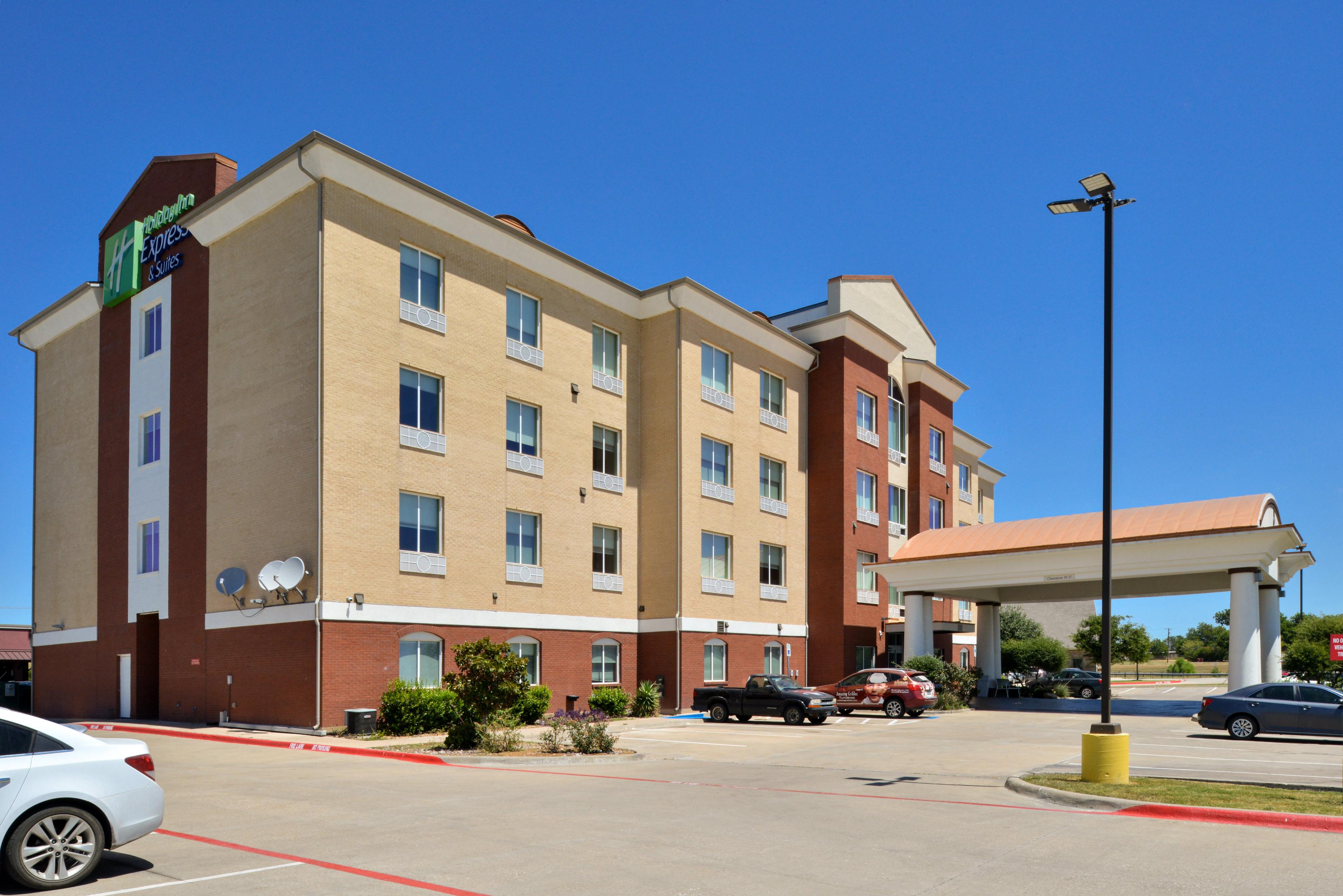HOLIDAY INN EXP STES ROYSE CIT BY I