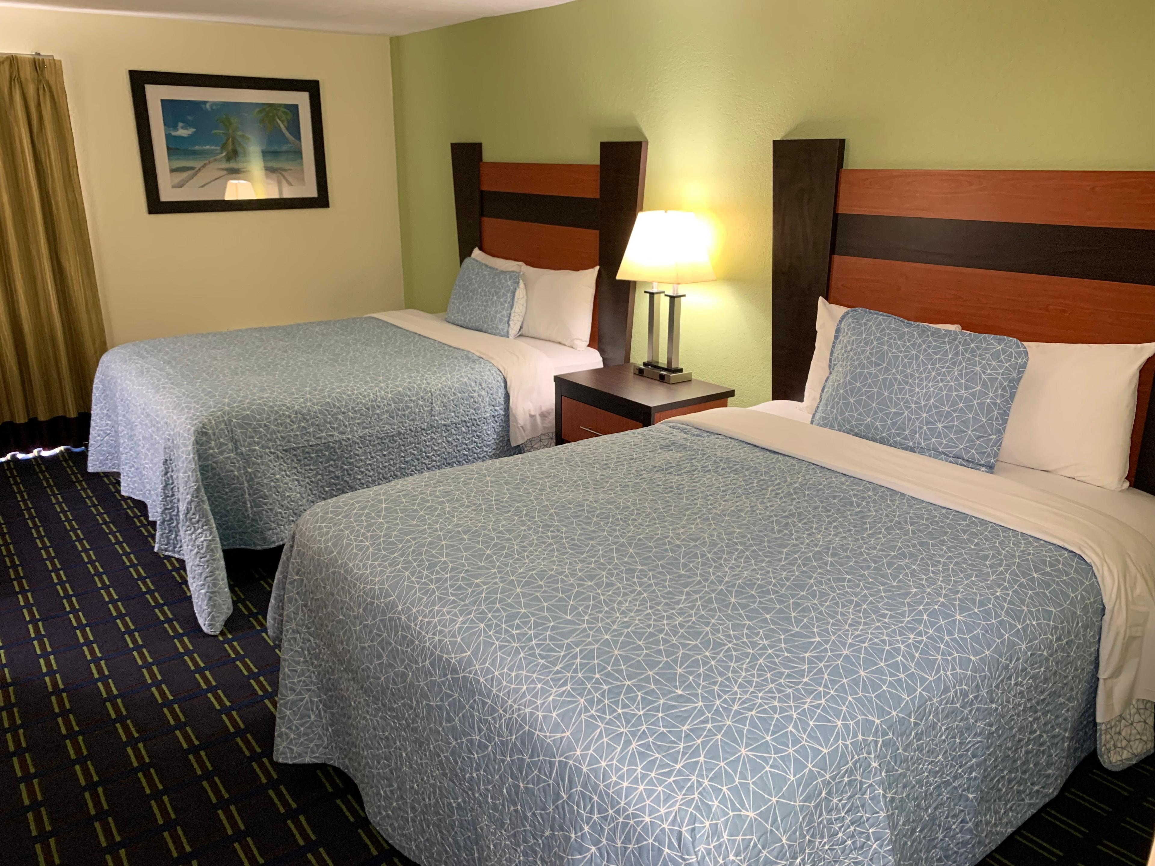 THE MARINER RESORT CAPE COD