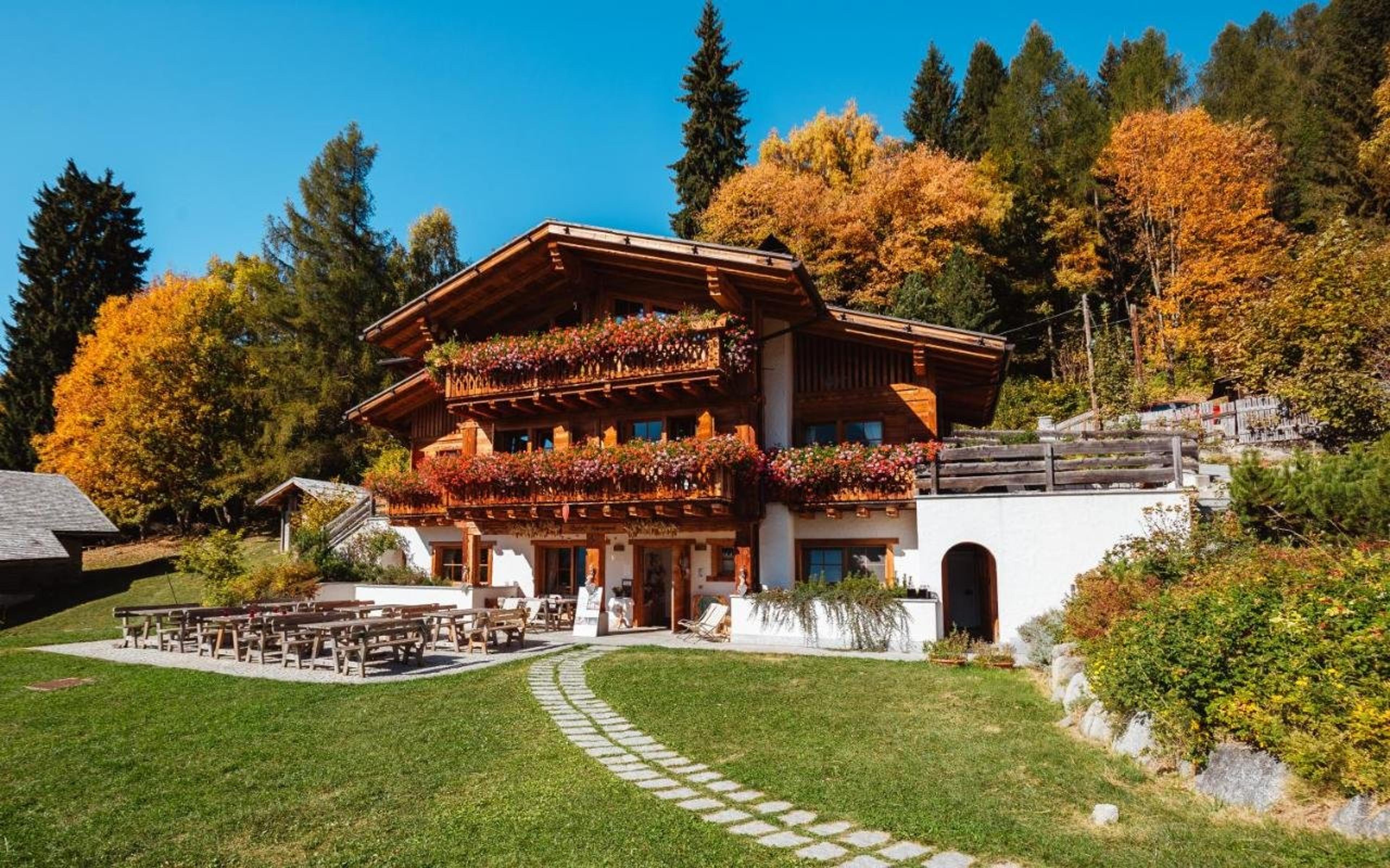 FOGAJARD LOVELY CHALET