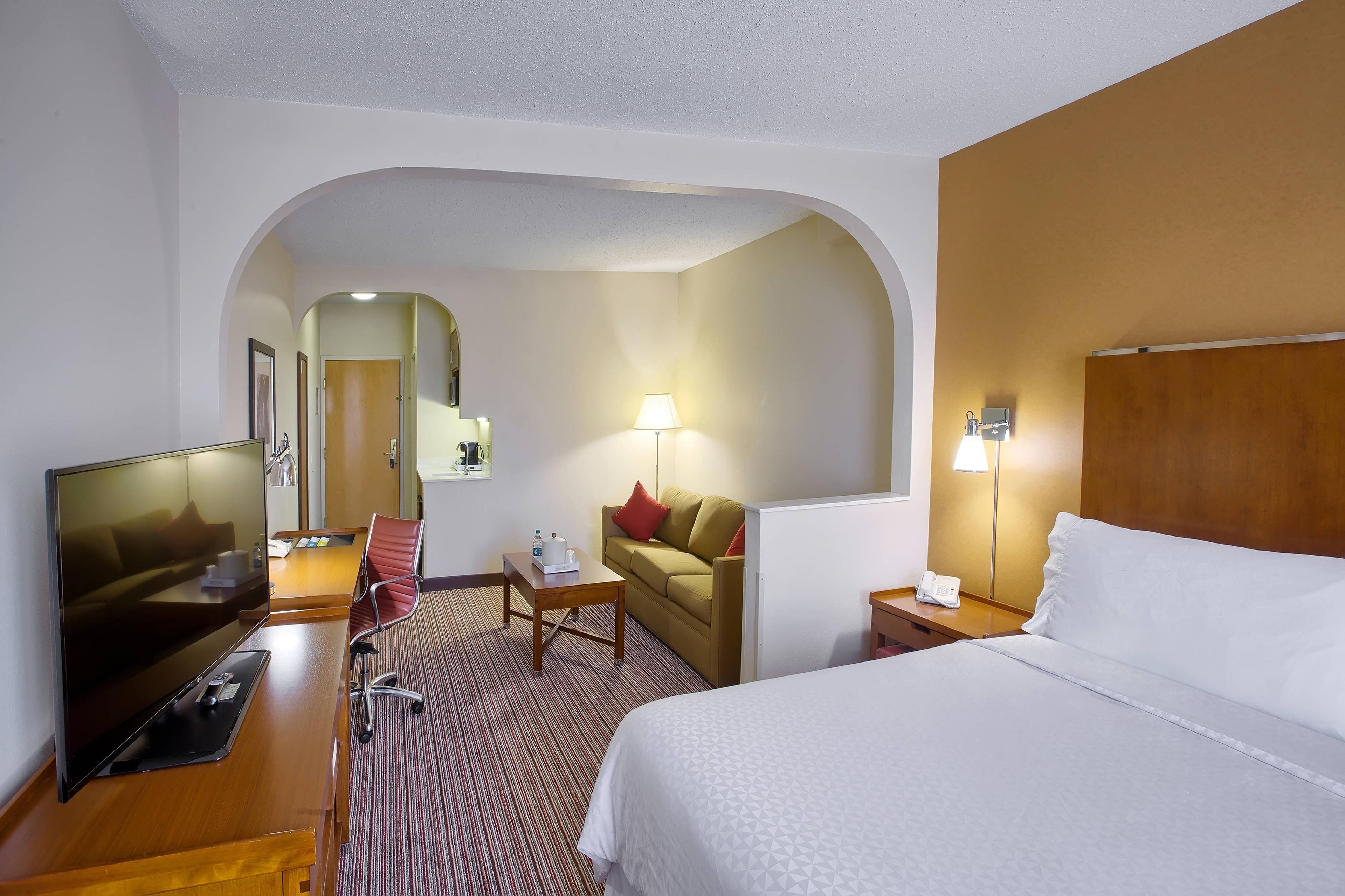 Four Points by Sheraton Charlotte-Pineville