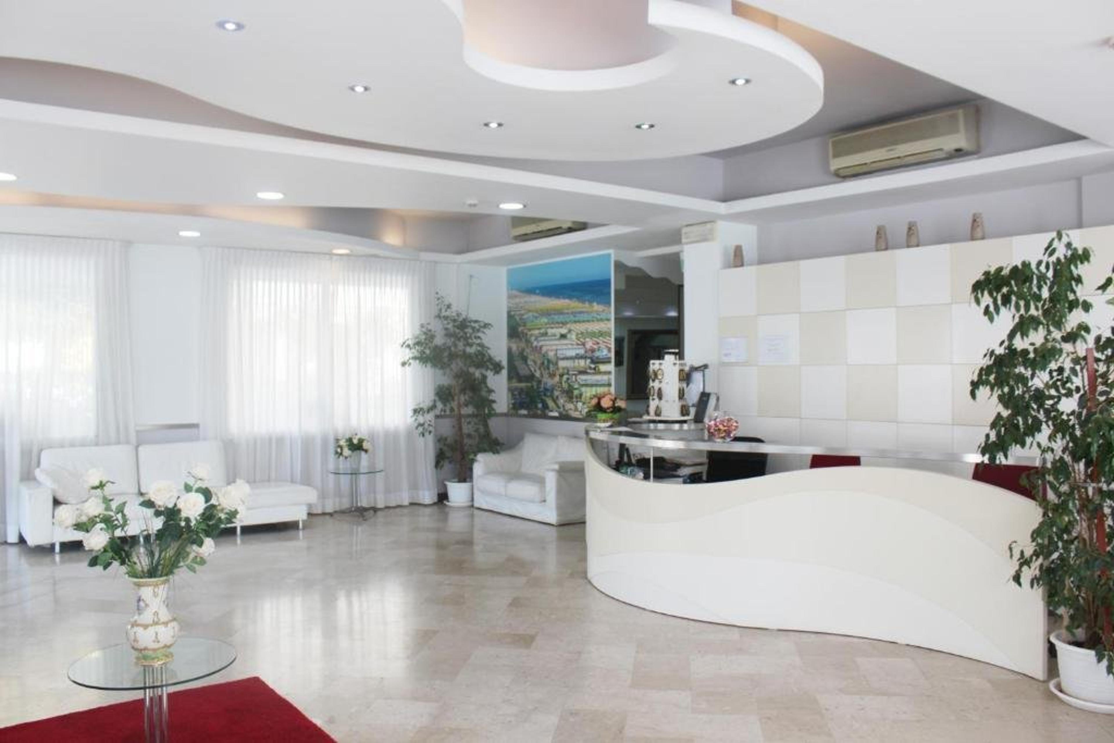 HOTEL MARITTIMA - RIMINI