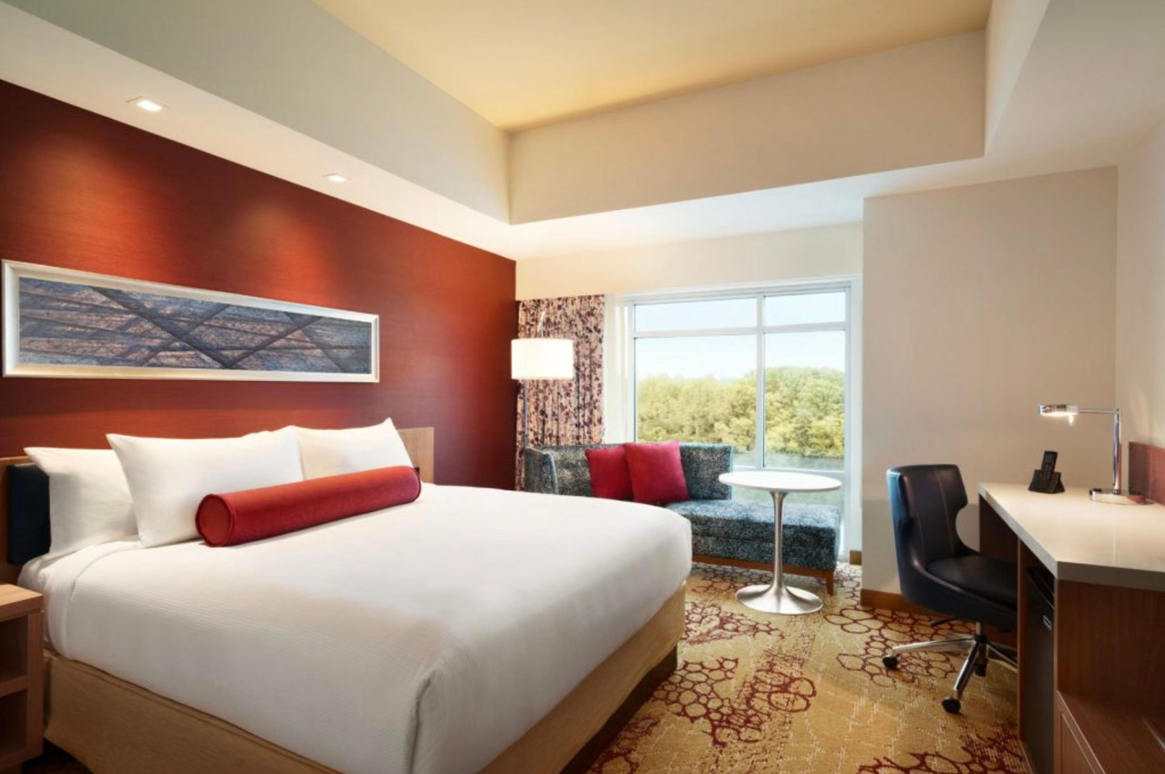 LANDING HOTEL AT RIVERS CASINO