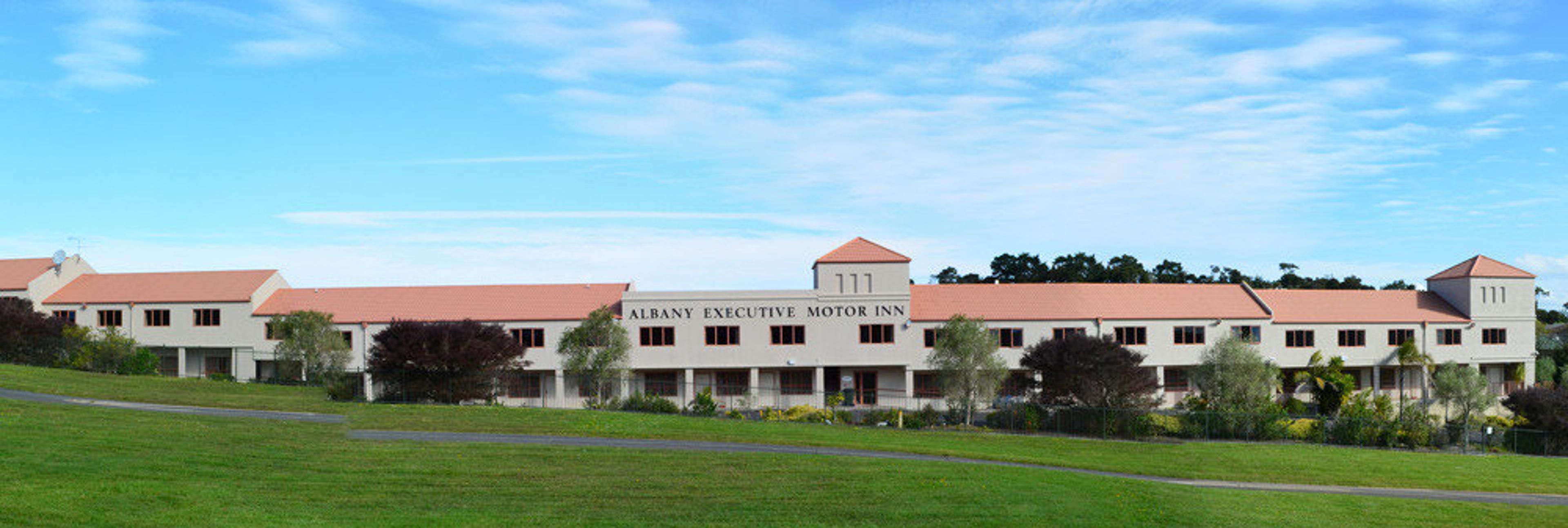 ALBANY EXECUTIVE MOTOR INN