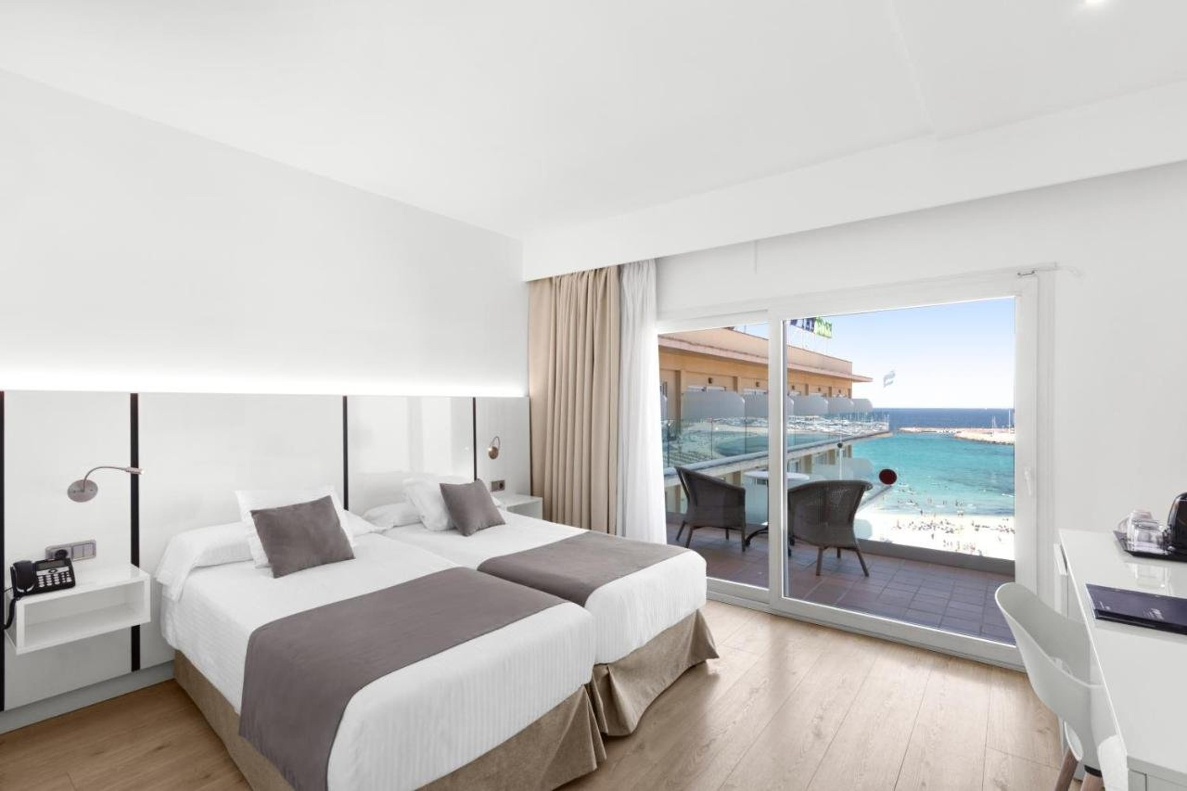 THB EL CID - ADULTS ONLY