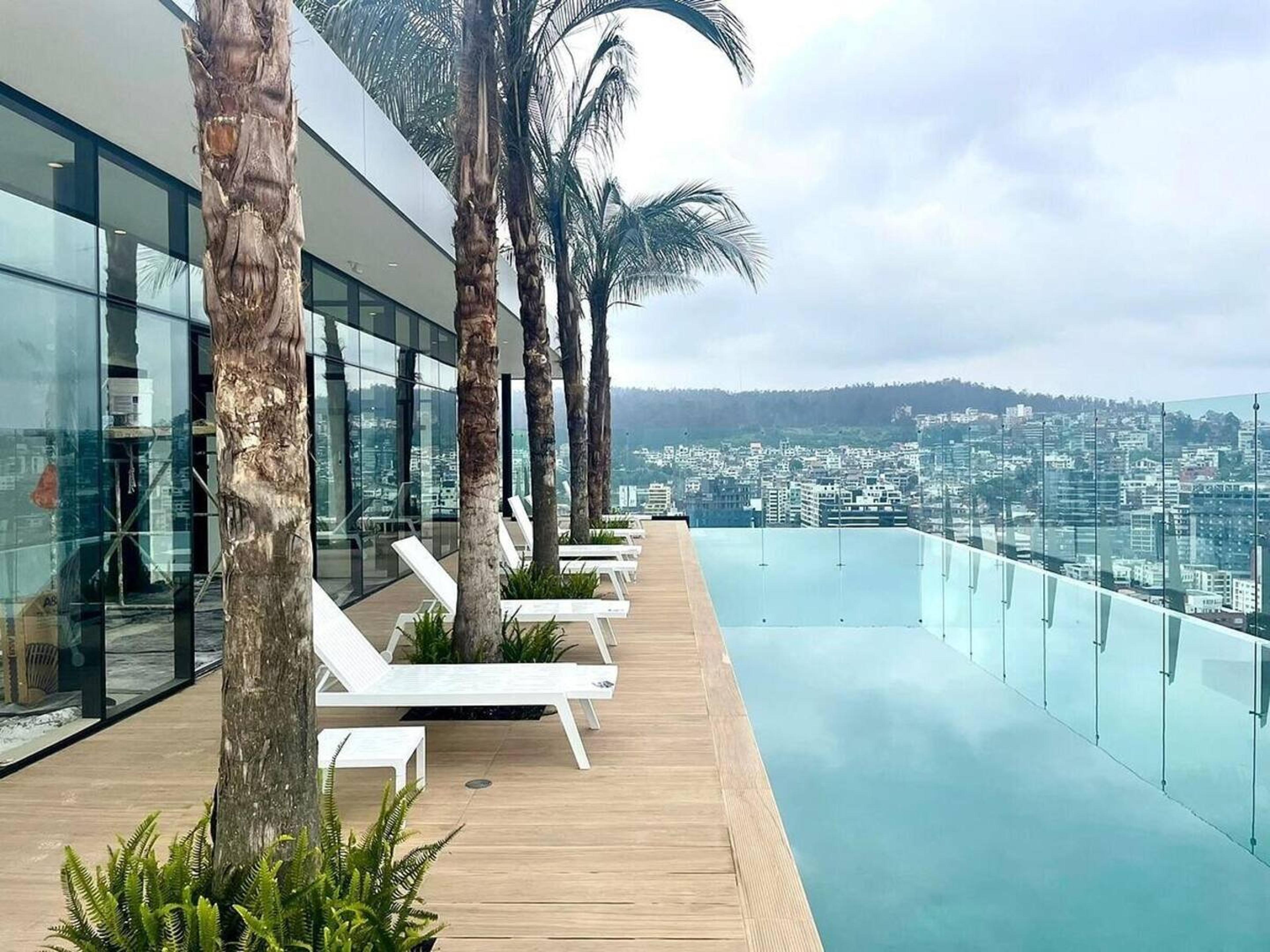 Top Rentals Qorner Quito