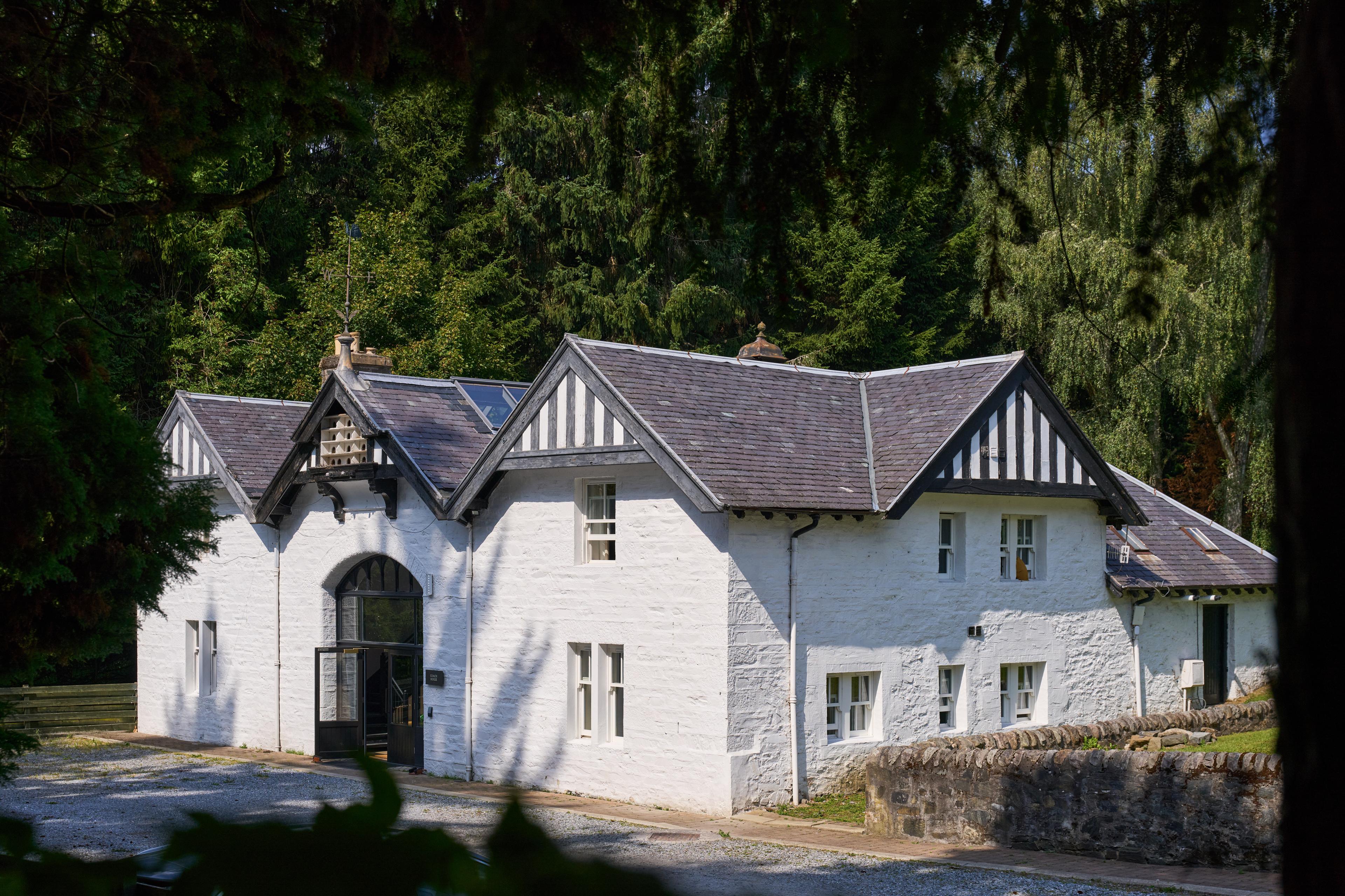 Pine Trees Hotel