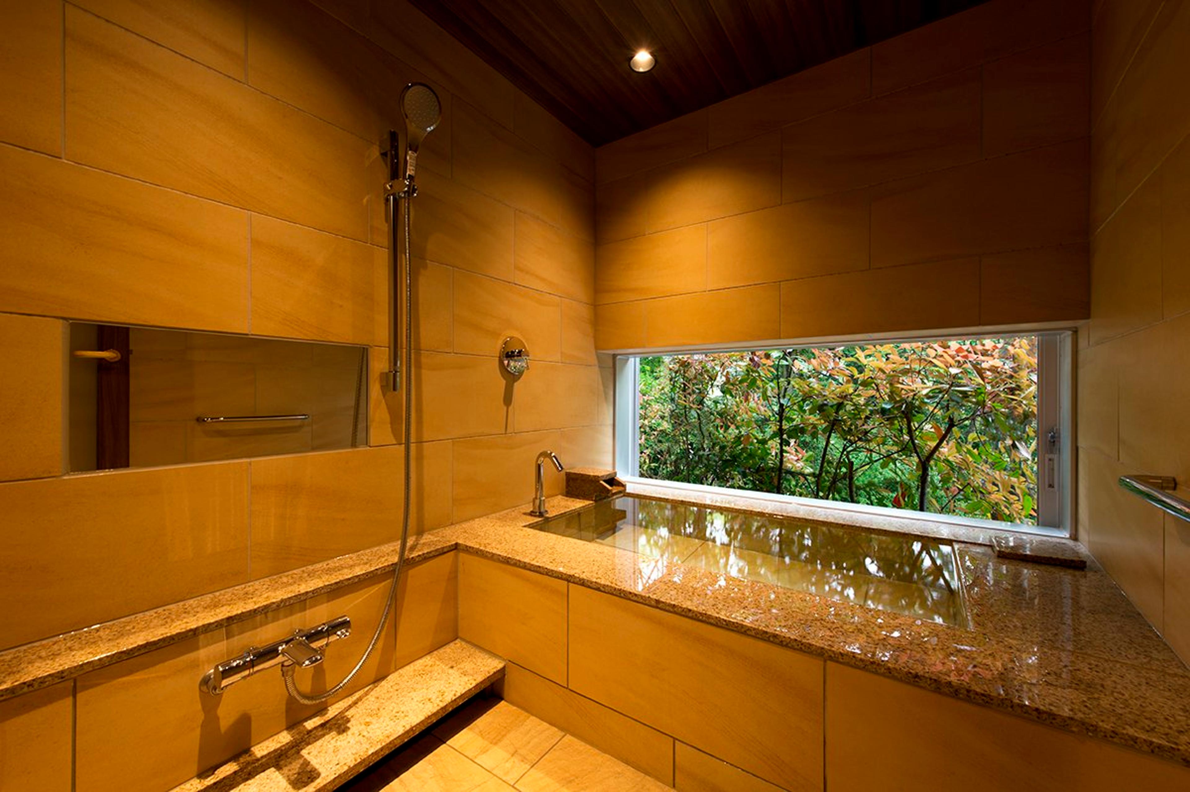 Htl Grand Bach Atami Crescendo