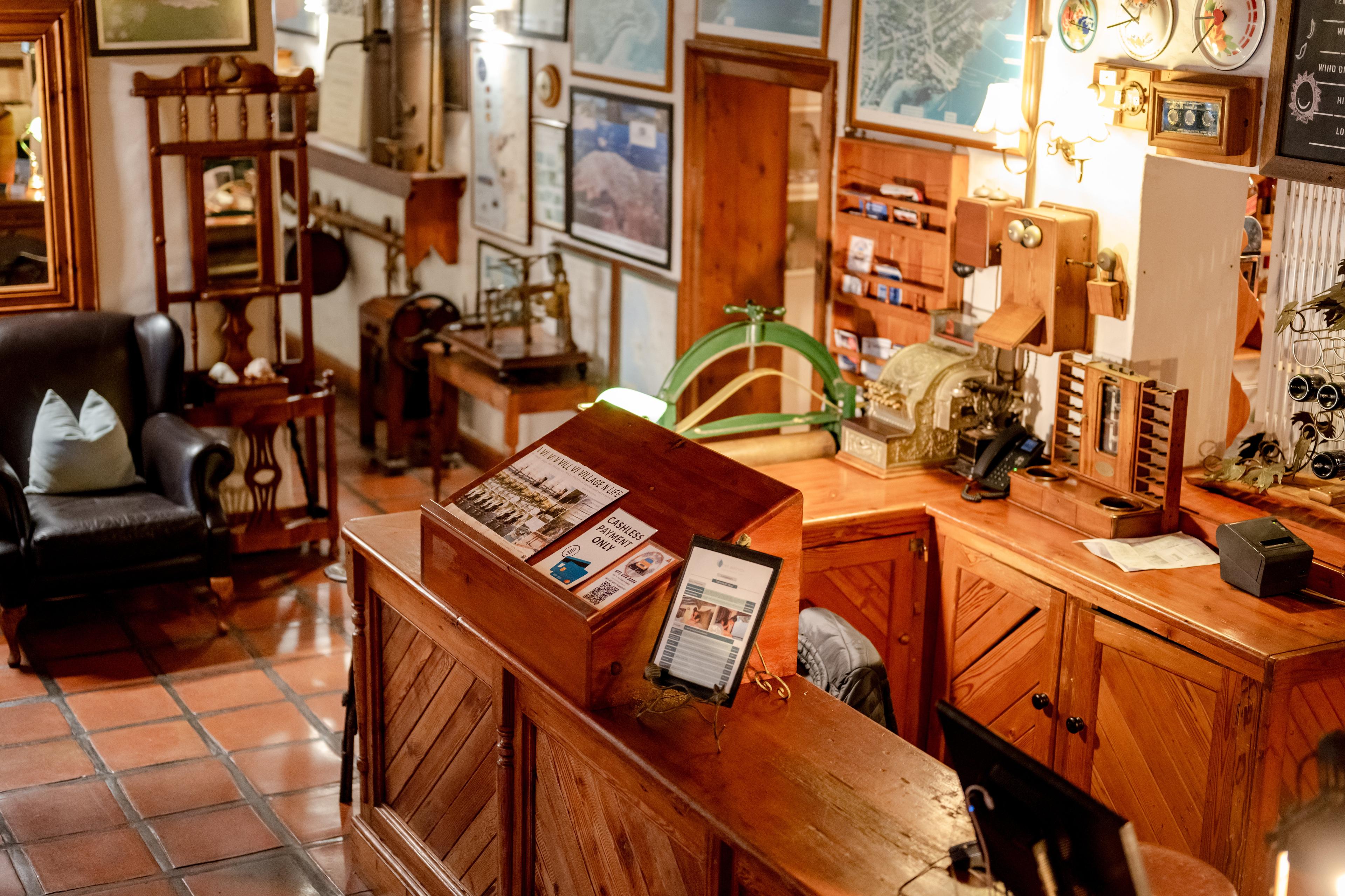 THE FARMHOUSE HOTEL