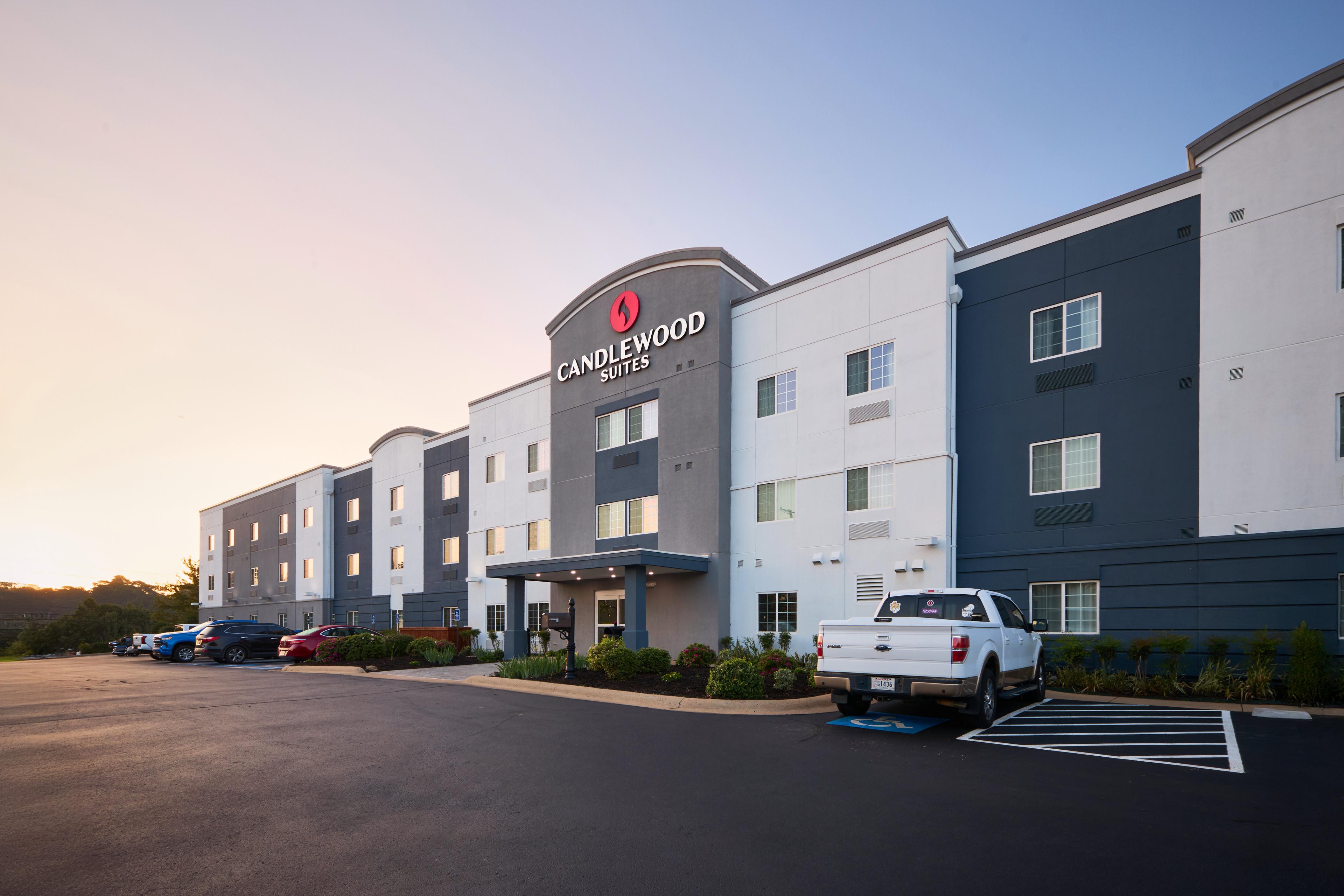 CANDLEWOOD SUITES HOT SPRINGS BY IH