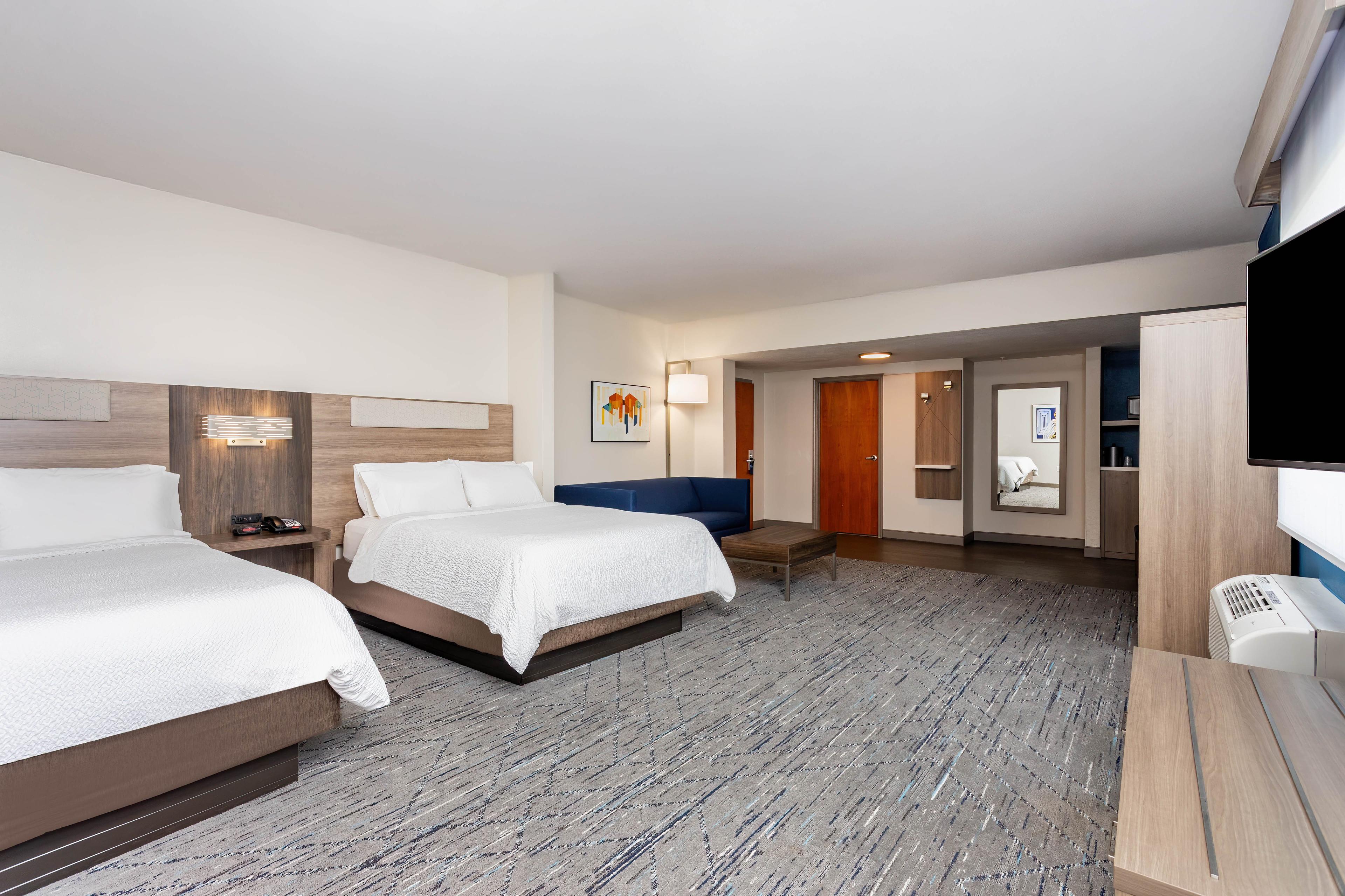 HOLIDAY INN EXP STES LANTANA BY IHG