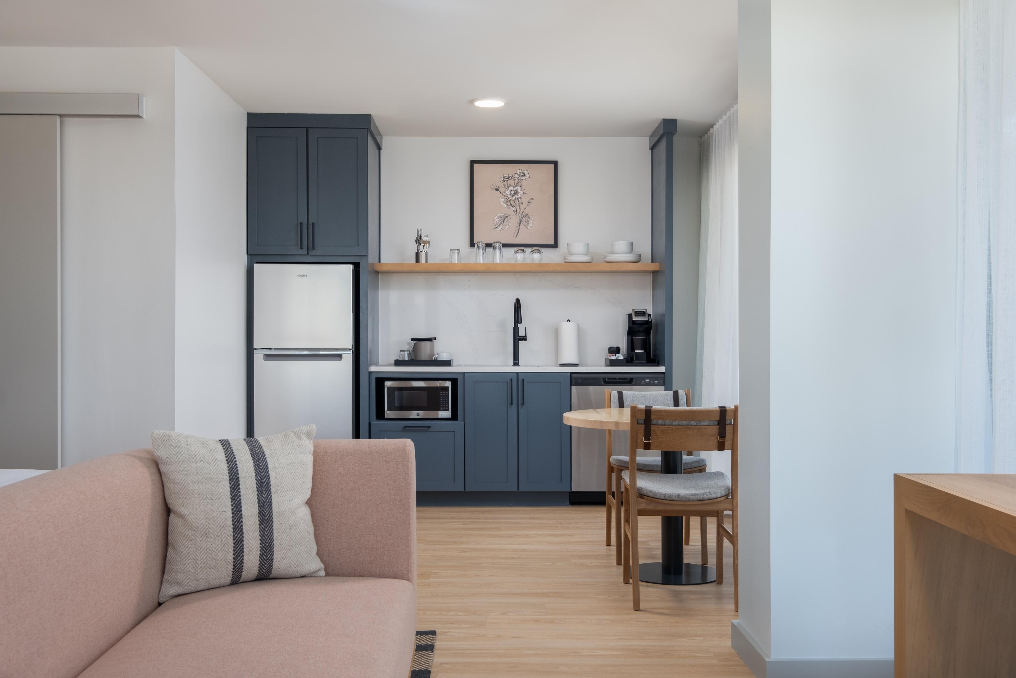 The Denizen Hotel