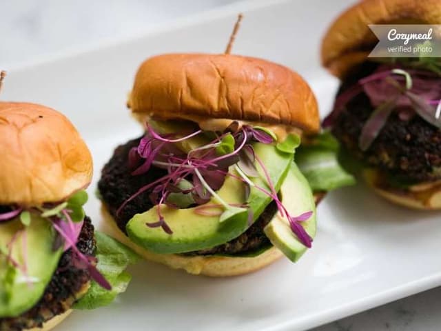 Cooking Class: Wholesome Veggie Burgers