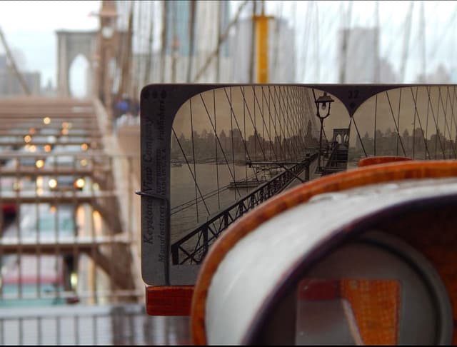 Go Back 100 Years on the Brooklyn Bridge - 0