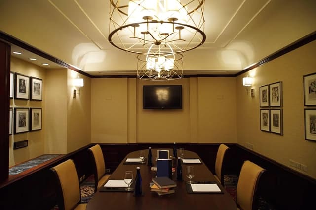 Helen Hayes Boardroom	