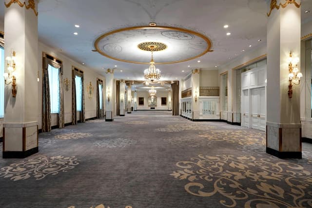 East & State Ballroom (combined)	