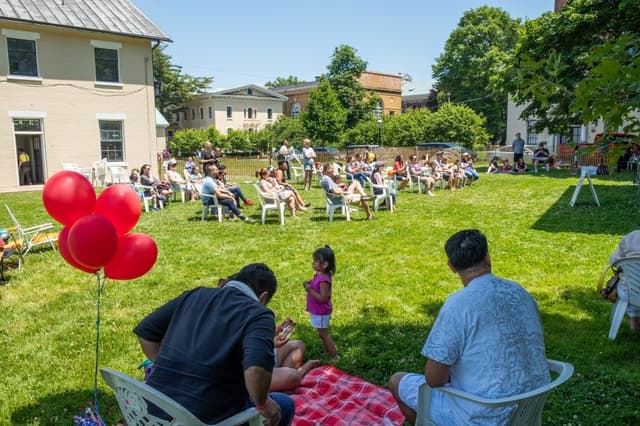 Gazebo Lawn