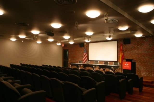 auditorio510x339_1.jpg