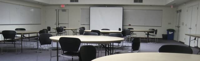 Conference Room 4 & 5 (combined)