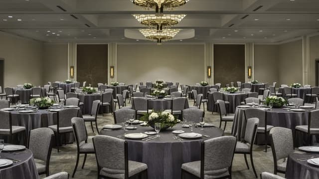 Four Seasons Ballroom- Divisible In Two