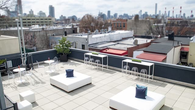 Rooftop-Outdoor-Deck-4-1280x720.jpg