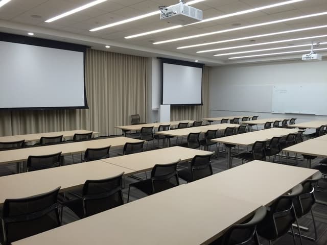 Conference Room & Meeting Spaces