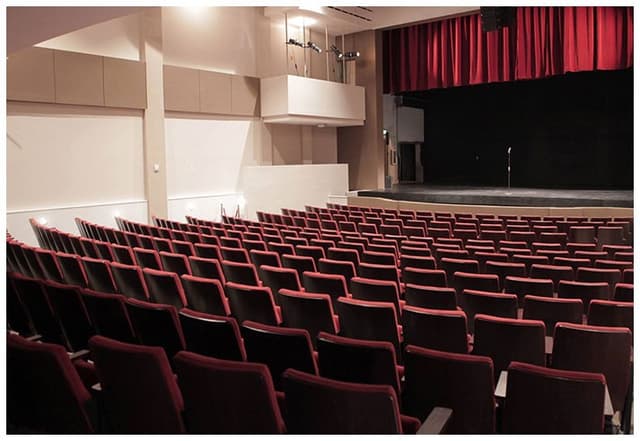 Seminole Theatre Auditorium