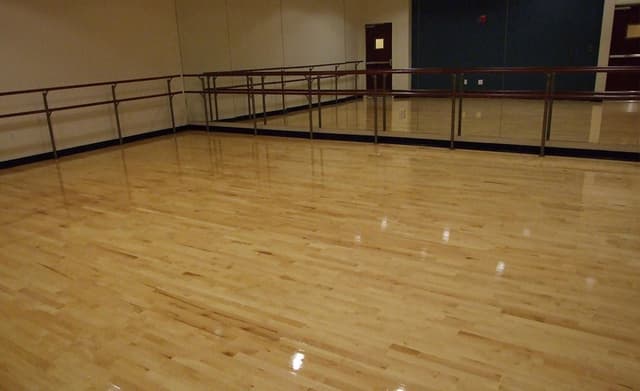 dance studio.jpg