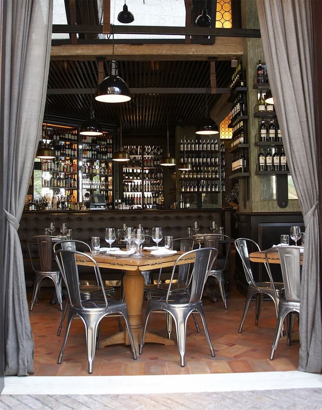 locanda-verde-view-from-outside.jpg