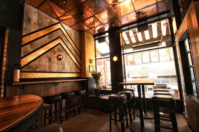 downstairs+lounge.jpg