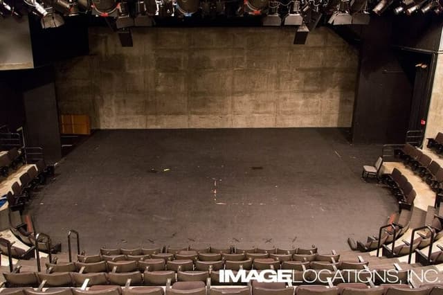 Theatre-01-079-1024x683.jpg