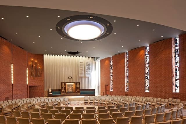 Venues-Corwin-Family-Sanctuary-001.jpg