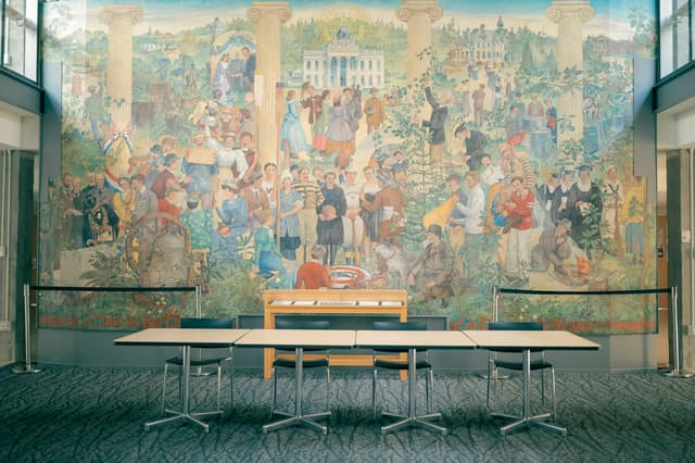 Mural-Lounge-Registration-scaled.jpg