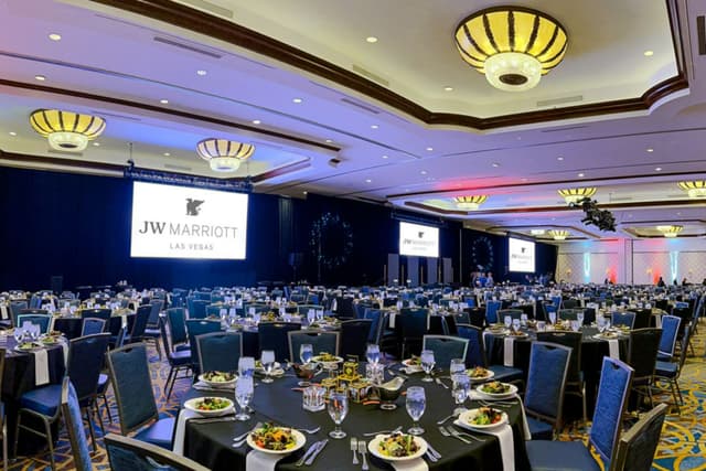 jw-lasjw-grand-ballroom-13691-09402_Classic-Hor.jpg