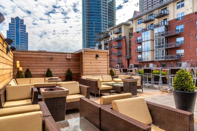 Roof Top Patio - Lounge Side