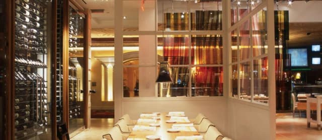 mgm-grand-restaurant-wolfgang-puck-interior-private-dining-@2x.jpg