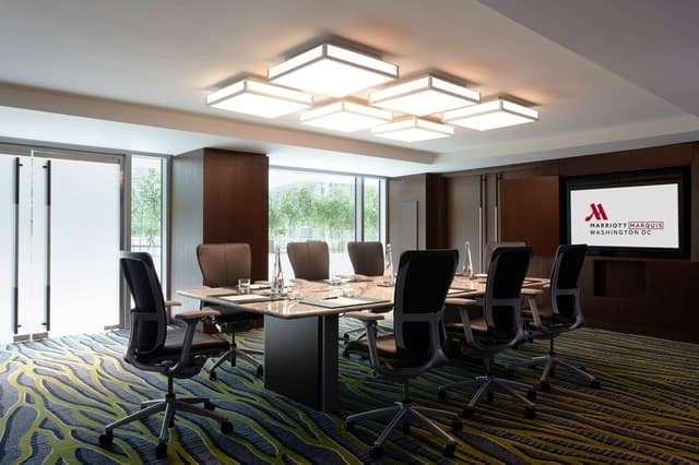 Rose Garden Boardroom