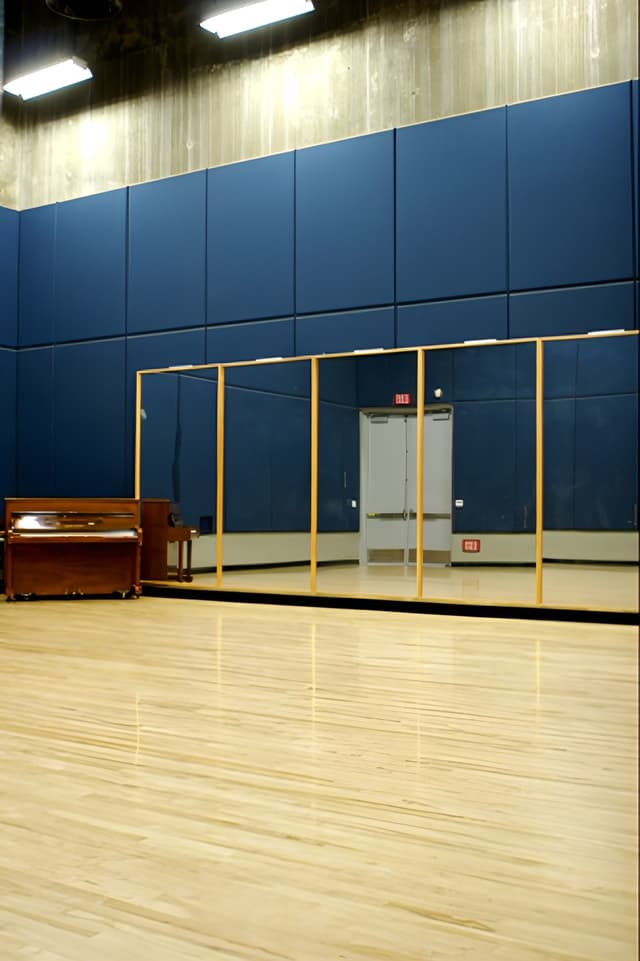 Rehearsal Hall/Studio